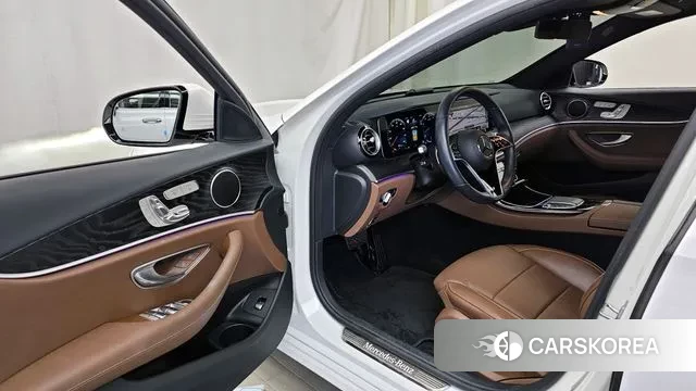 Mercedes-Benz E-Class W213 id 3427249 из Кореи 20