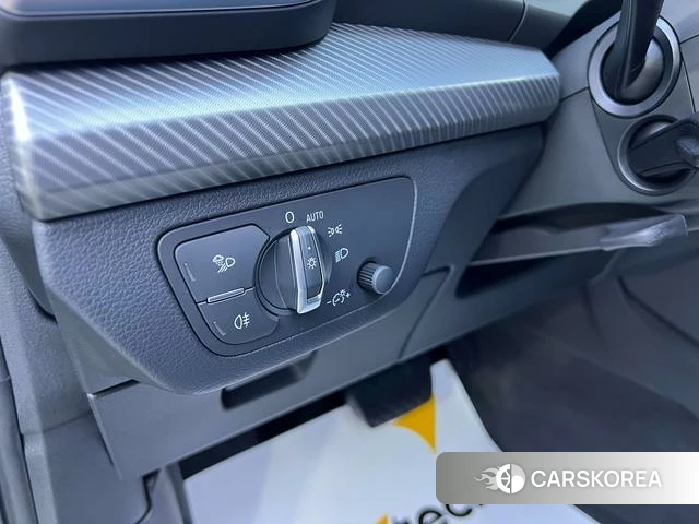 Audi Q5L id 4272106 из Китая 24