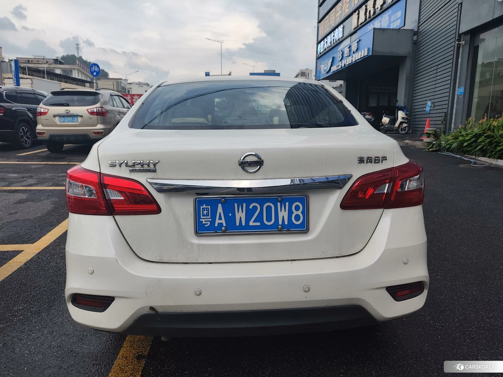 Nissan Xuan Yi id 4515139 из Китая 10
