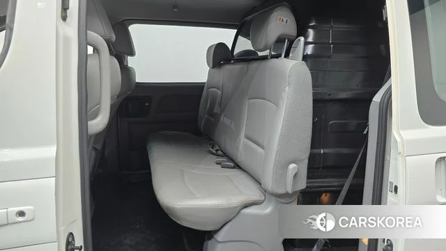 Hyundai The New Grand Starex id 4637905 из Кореи 30