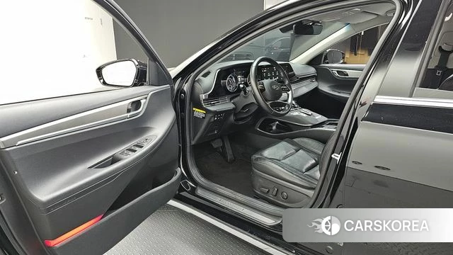 Hyundai The New Grandeur IG Hybrid id 4345000 из Кореи 31