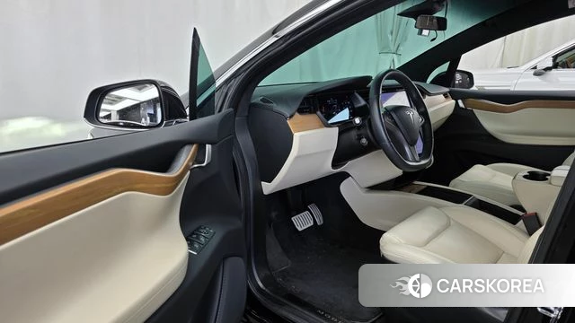 Tesla Model X id 4458664 из Кореи 32