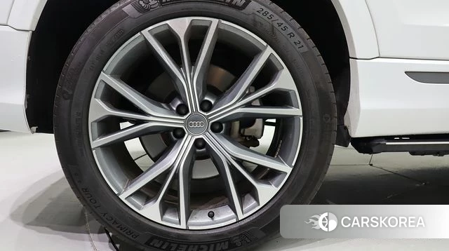 Audi Q8 (4M) id 4356378 из Кореи 20