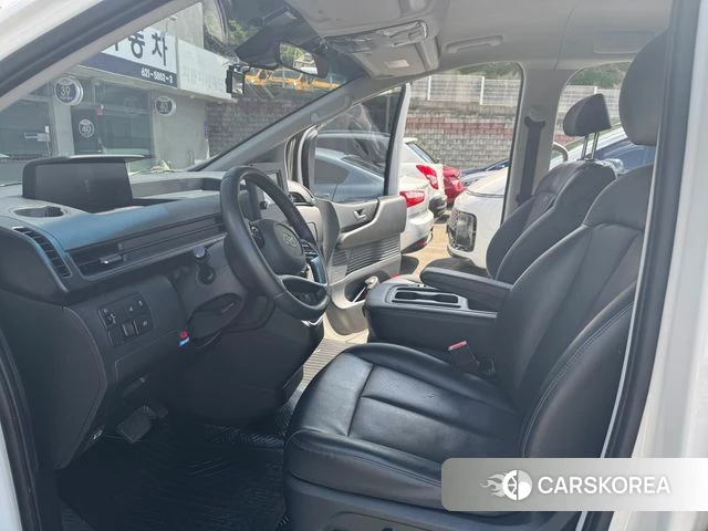 Hyundai Staria id 4361187 из Кореи 20