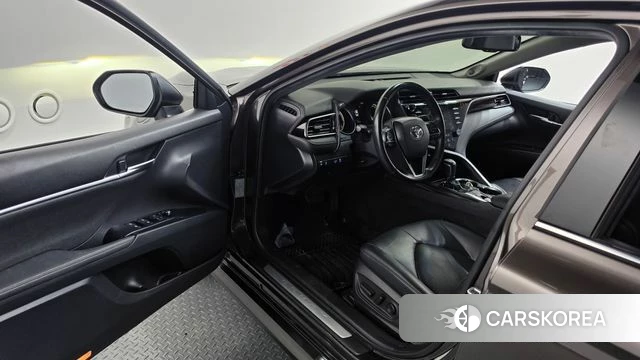 Toyota Camry (XV70) id 4677763 из Кореи 20