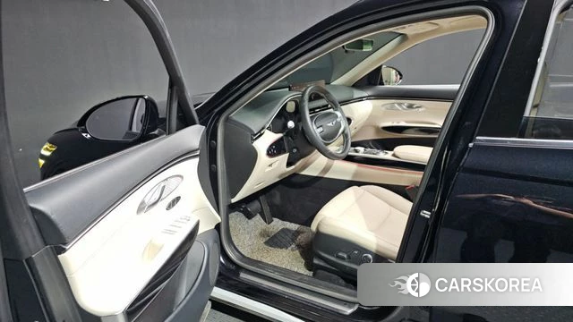 Genesis GV70 id 3941825 из Кореи 20