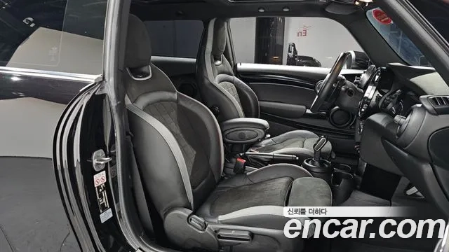 Mini Cooper S id 2944130 из Кореи 20