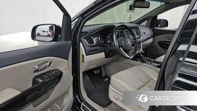 Kia The New Carnival id 4496909 из Кореи 31