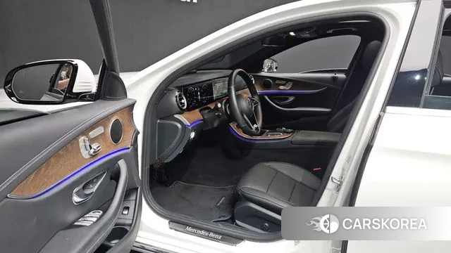 Mercedes-Benz E-Class W213 id 3654650 из Кореи 20