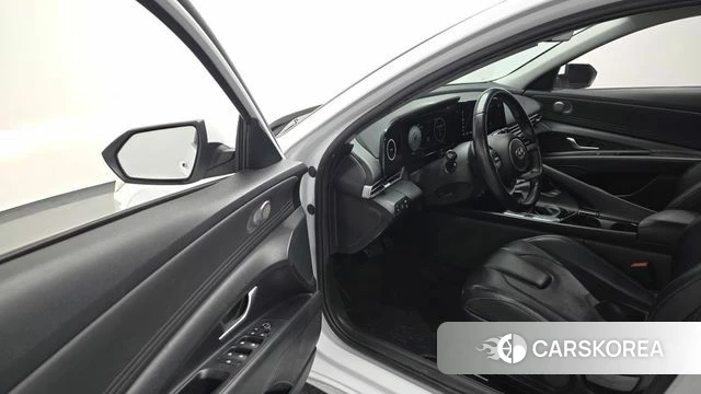 Hyundai Avante Hybrid (CN7) id 4202395 из Кореи 30