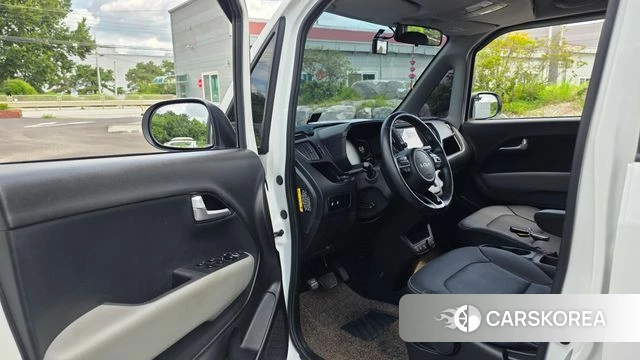 Kia The New Kia Ray id 4640960 из Кореи 30