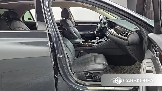 Genesis G90 id 3054802 из Кореи 20