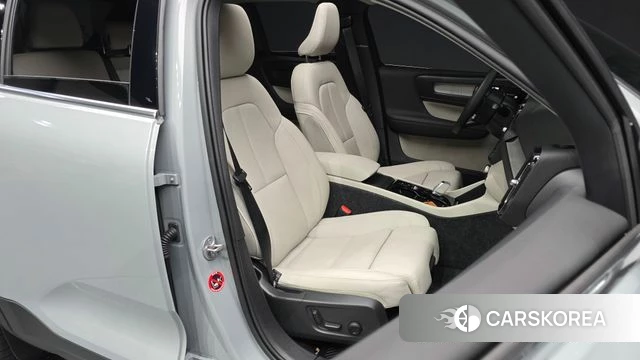 Volvo XC40 id 3870235 из Кореи 20