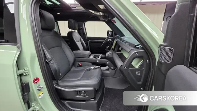 Land Rover Defender (L663) id 3347854 из Кореи 20