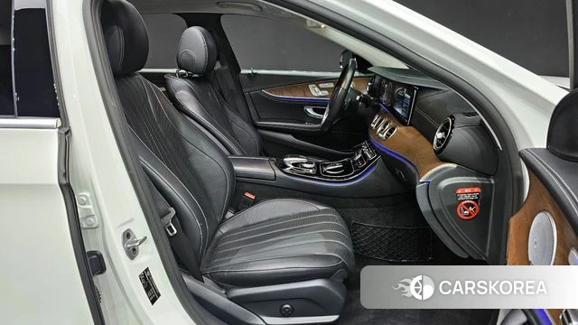 Mercedes-Benz E-Class W213 id 3795952 из Кореи 20