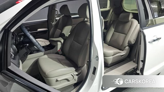 Kia The New Carnival id 3885888 из Кореи 20