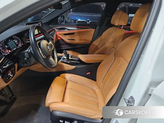 BMW 5 Series (G30) id 3586139 из Кореи 20