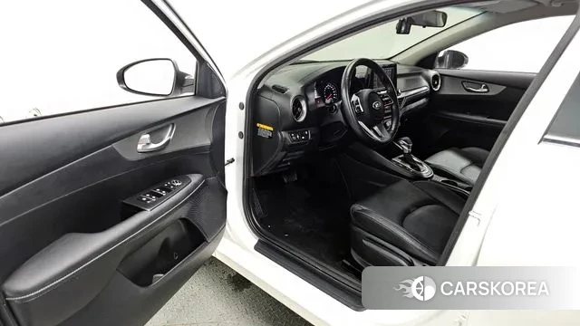 Kia Come New K3 id 3626693 из Кореи 20