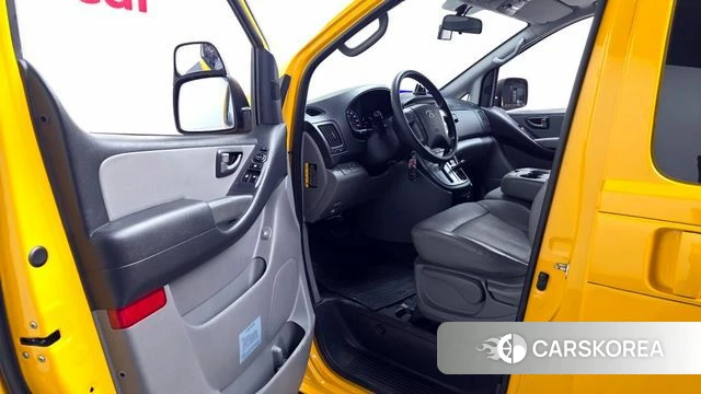 Hyundai The New Grand Starex id 4245891 из Кореи 29