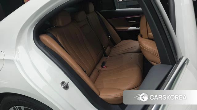 Mercedes-Benz E-Class W214 id 4767626 из Кореи 32