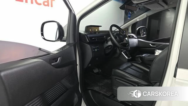 Hyundai Staria id 4428424 из Кореи 31