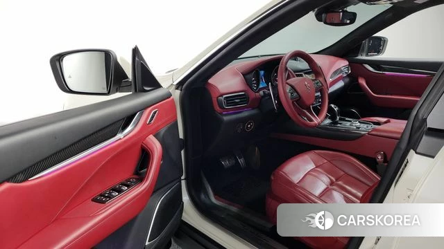 Maserati Levante id 3955989 из Кореи 20