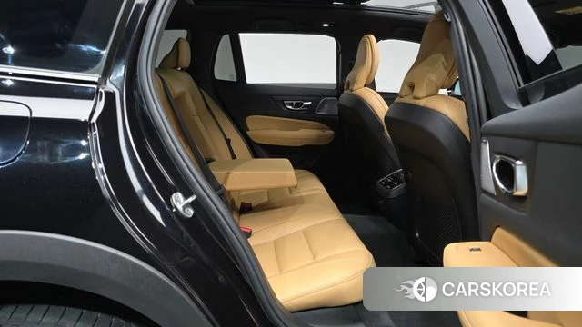 Volvo V60 Cross-Country 2nd Generation id 4753516 из Кореи 39