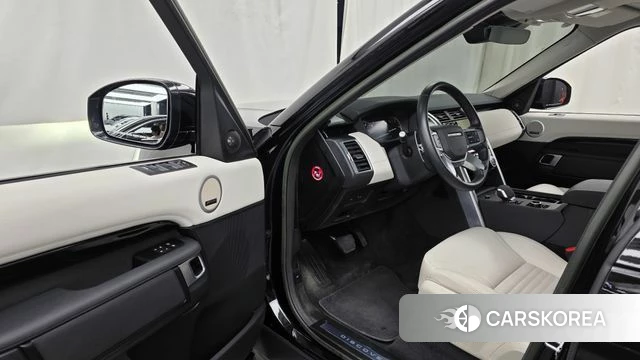 Land Rover Discovery 5 id 4763366 из Кореи 31