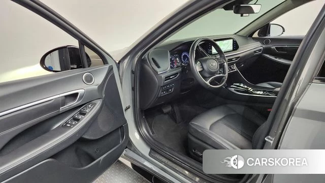 Hyundai Sonata (DN8) id 4415299 из Кореи 32