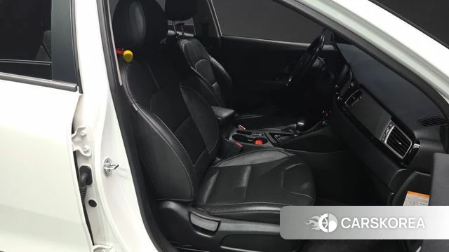 Kia Niro id 3808325 из Кореи 20