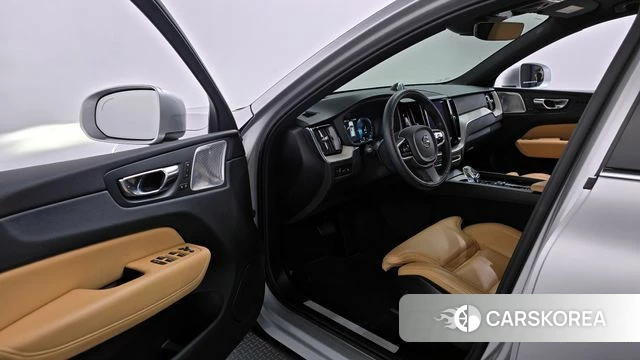 Volvo XC60 second Generation id 4284614 из Кореи 31