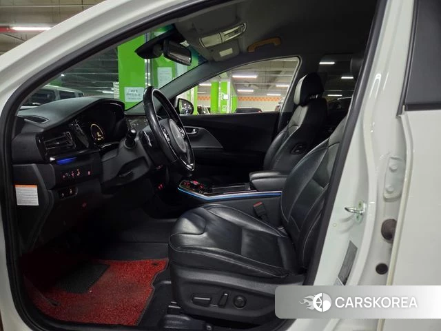 Kia Niro Plus id 3877725 из Кореи 17