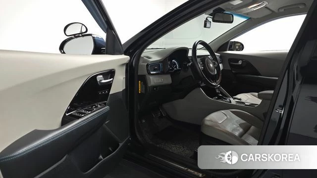 Kia Niro id 4742142 из Кореи 38