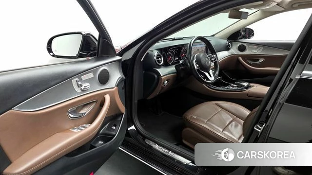 Mercedes-Benz E-Class W213 id 4232584 из Кореи 20