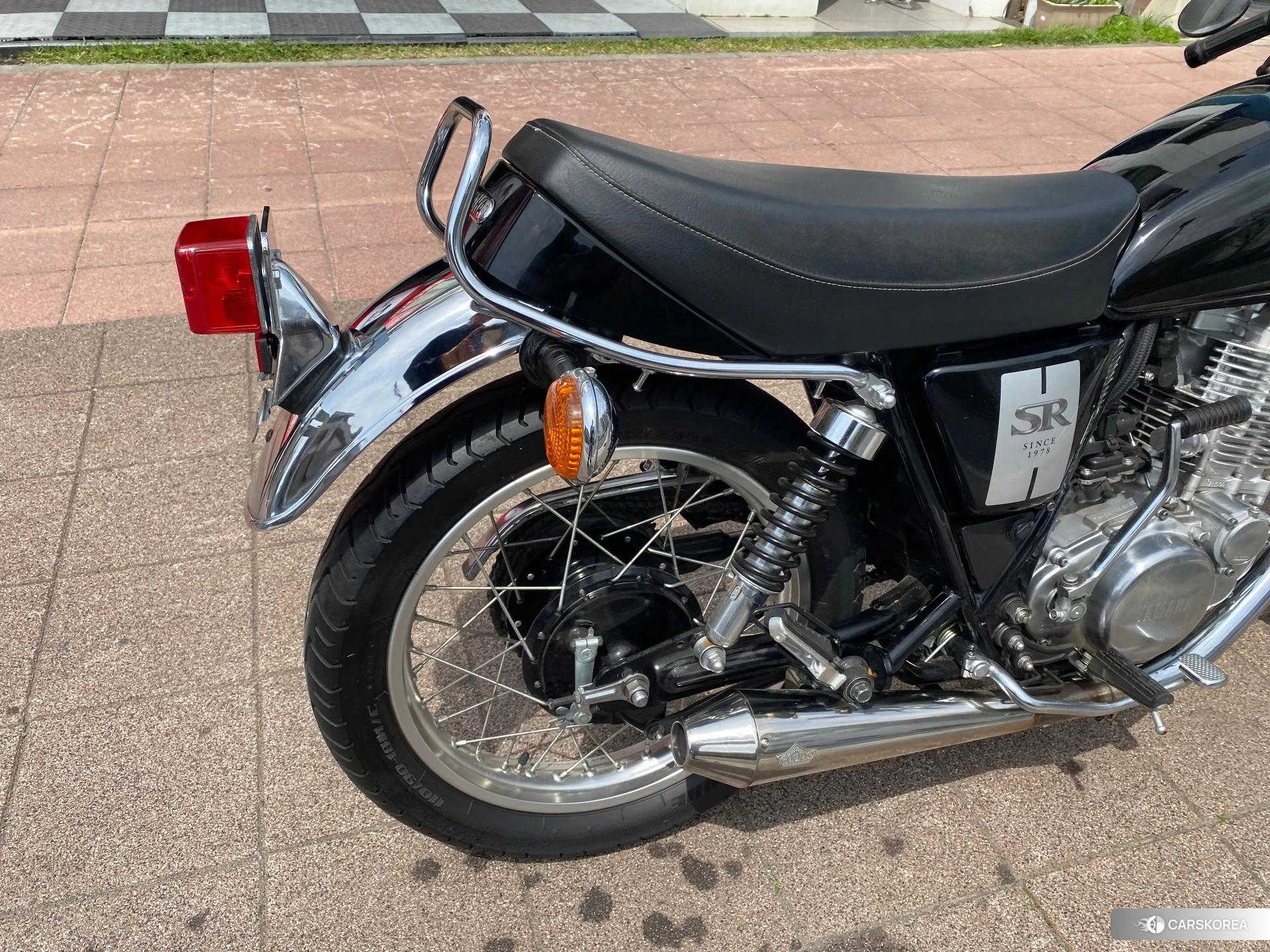 Yamaha SR 400 id 3946398 из Японии 11