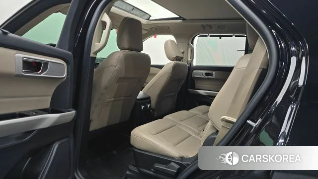 Ford Explorer 6th Generation id 4603990 из Кореи 31
