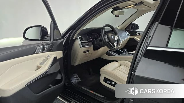 BMW X7 (G07) id 4550212 из Кореи 34