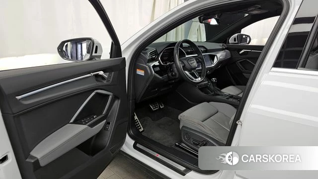 Audi Q3 (F3) id 3877496 из Кореи 20