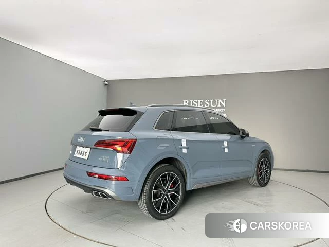 Audi Q5L id 4242183 из Китая 10