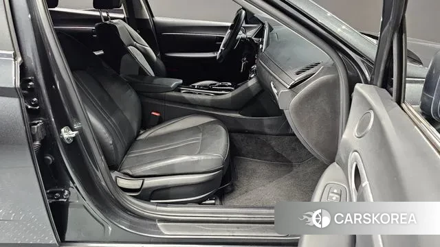 Hyundai Sonata (DN8) id 3350495 из Кореи 20