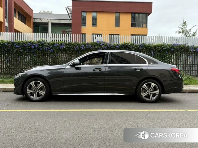 Mercedes-Benz Class C id 4215194 из Китая 16