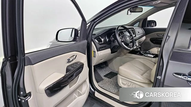 Kia The New Carnival id 3844238 из Кореи 20