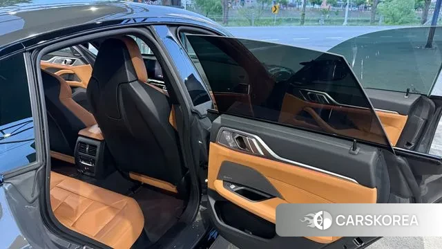 BMW i4 id 3624797 из Кореи 16