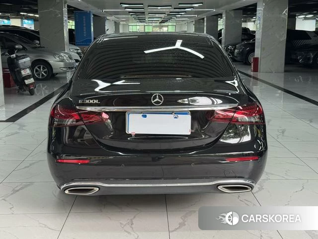 Mercedes-Benz E-class id 4274207 из Китая 14