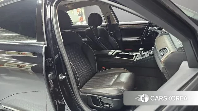 Genesis G90 id 3479850 из Кореи 20