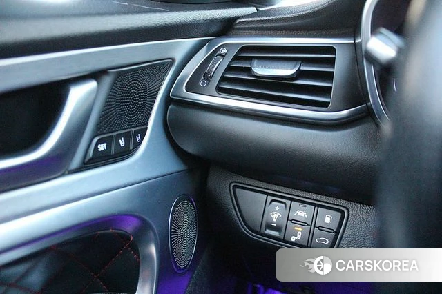 Genesis G70 id 3823953 из Кореи 20