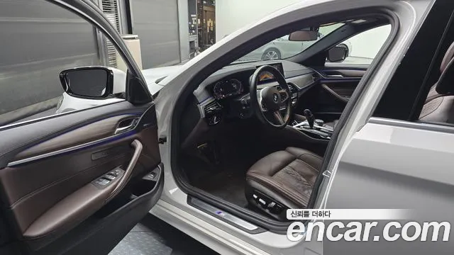 BMW 5 Series (G30) id 2690008 из Кореи 20