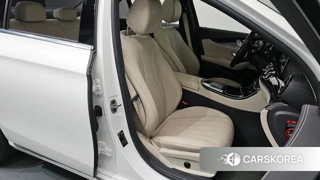 Mercedes-Benz E-Class W213 id 3650073 из Кореи 20