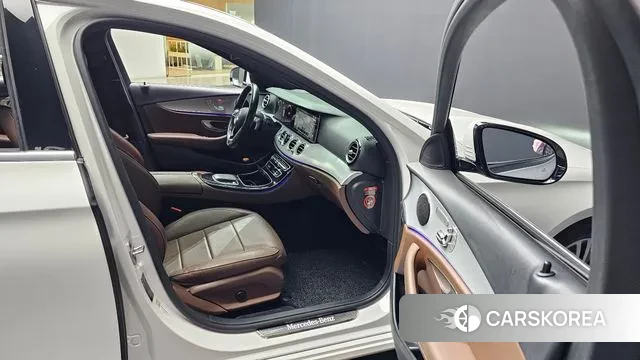 Mercedes-Benz E-Class W213 id 3428376 из Кореи 20