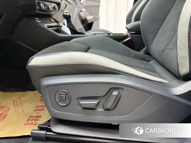 Audi Q3 id 4342151 из Китая 20